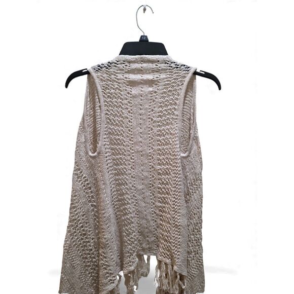 Justice Girls Crochet Fringe Vest – Size 8/10, Beige, Pre-Owned - Picture 6 of 12
